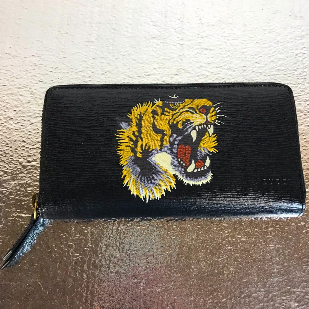 Gucci Zip Around Bengal Tiger Wallet